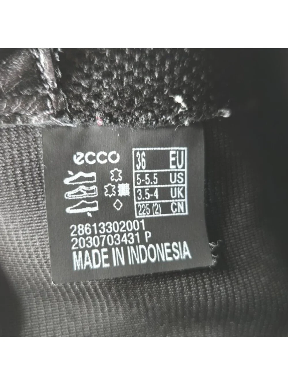 ECCO Chelsea Boots 5-5.5 Black Nubuck Leather Comfort Pull On Low Wedge Booties‎